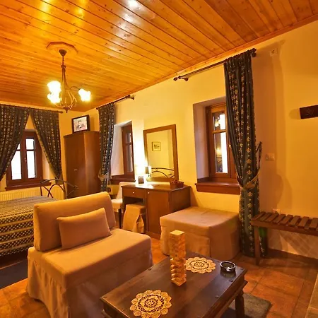 Apartment Archontiko Papoutsi Mouresi