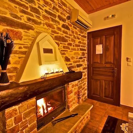 아파트 Archontiko Papoutsi Mourésion