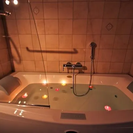 아파트 Archontiko Papoutsi *