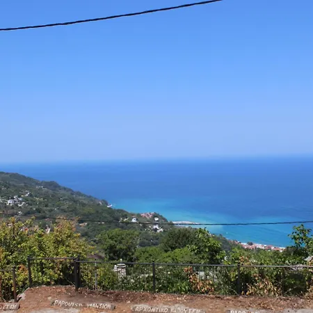 Archontiko Papoutsi * Mourésion