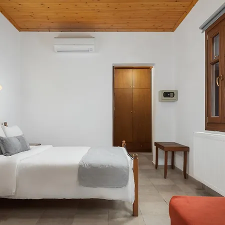 Archontiko Papoutsi Pelion شقة