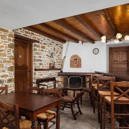 شقة Archontiko Papoutsi Pelion *