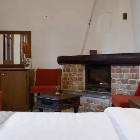 شقة Archontiko Papoutsi Pelion Mourésion